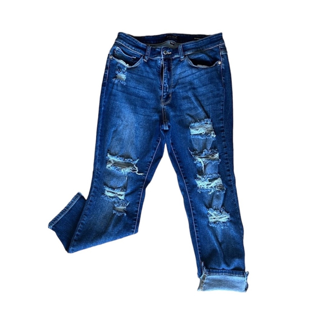 Judy Blue 14W cropped Boyfriend Fit